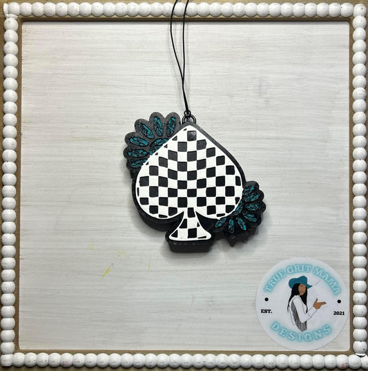 CHECKERED SPADE FRESHIE